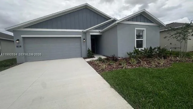 303 Artemis # St, Lake Wales, FL 33853 photo 2