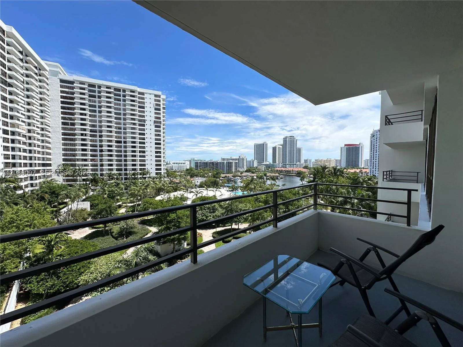 600 Three Islands Blvd # 614, Hallandale Beach, FL 33009