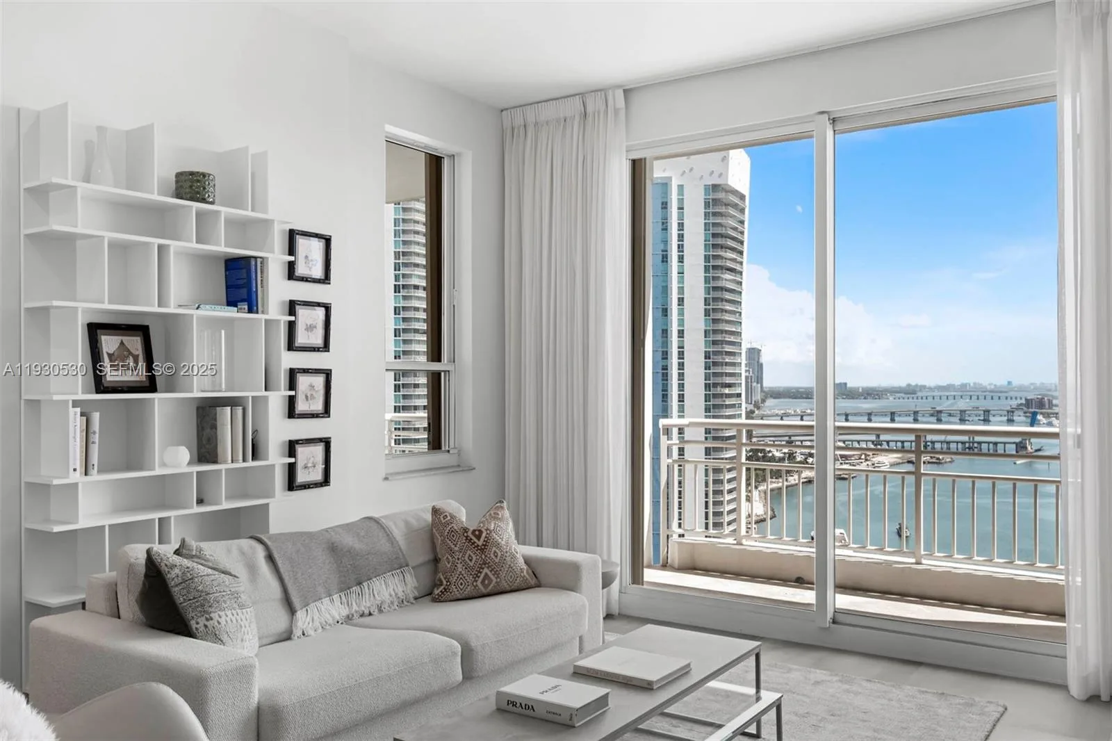 888 Brickell Key Dr # 2606, Miami, FL 33131 photo 2