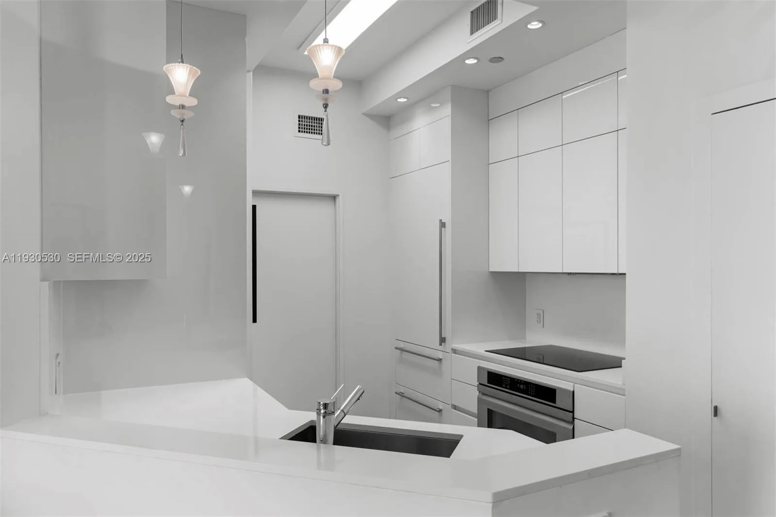 888 Brickell Key Dr # 2606, Miami, FL 33131 photo 7