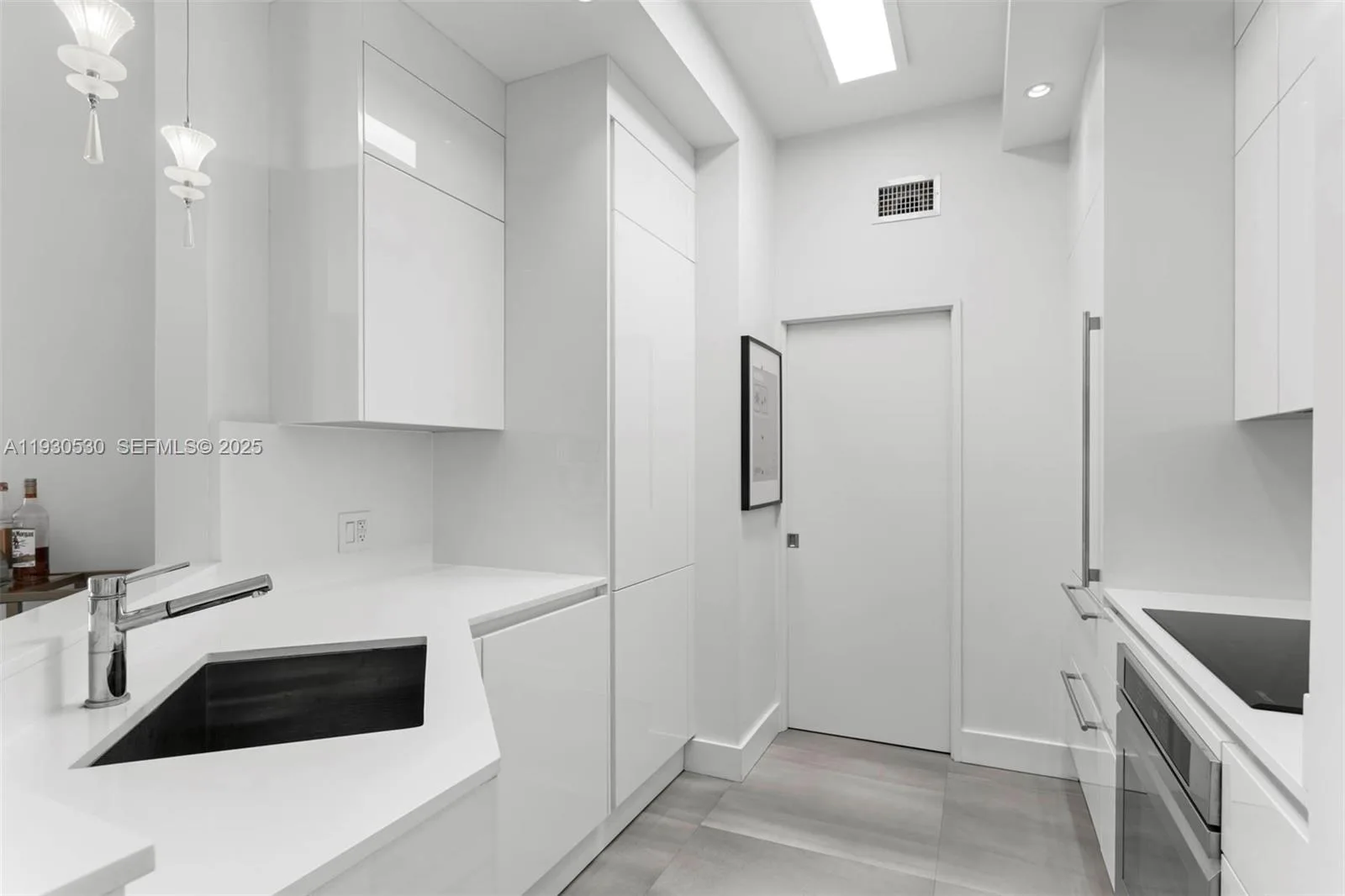 888 Brickell Key Dr # 2606, Miami, FL 33131 photo 8