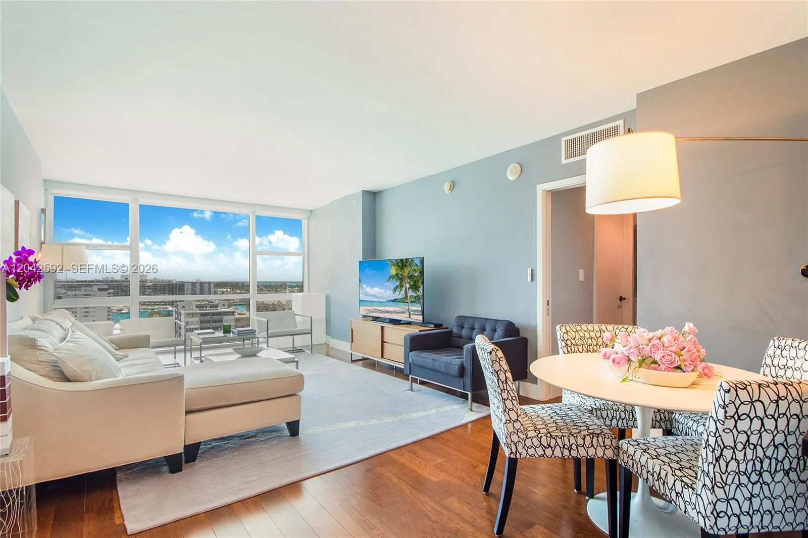 6801 Collins Ave # 1101, Miami Beach, FL 33141