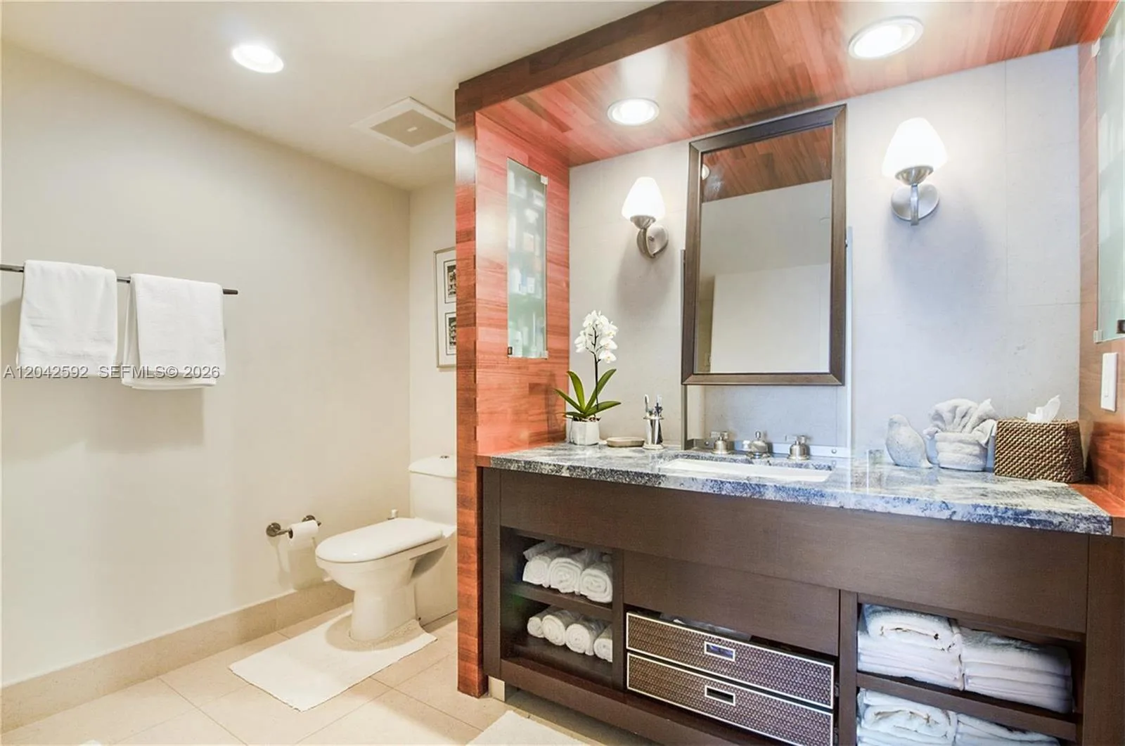 6801 Collins Ave # 1101, Miami Beach, FL 33141 photo 6