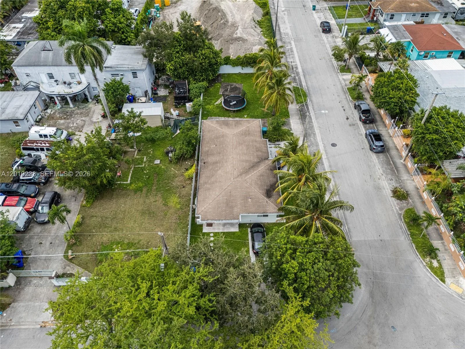 301 NW 34th St, Miami, FL 33127 photo 5
