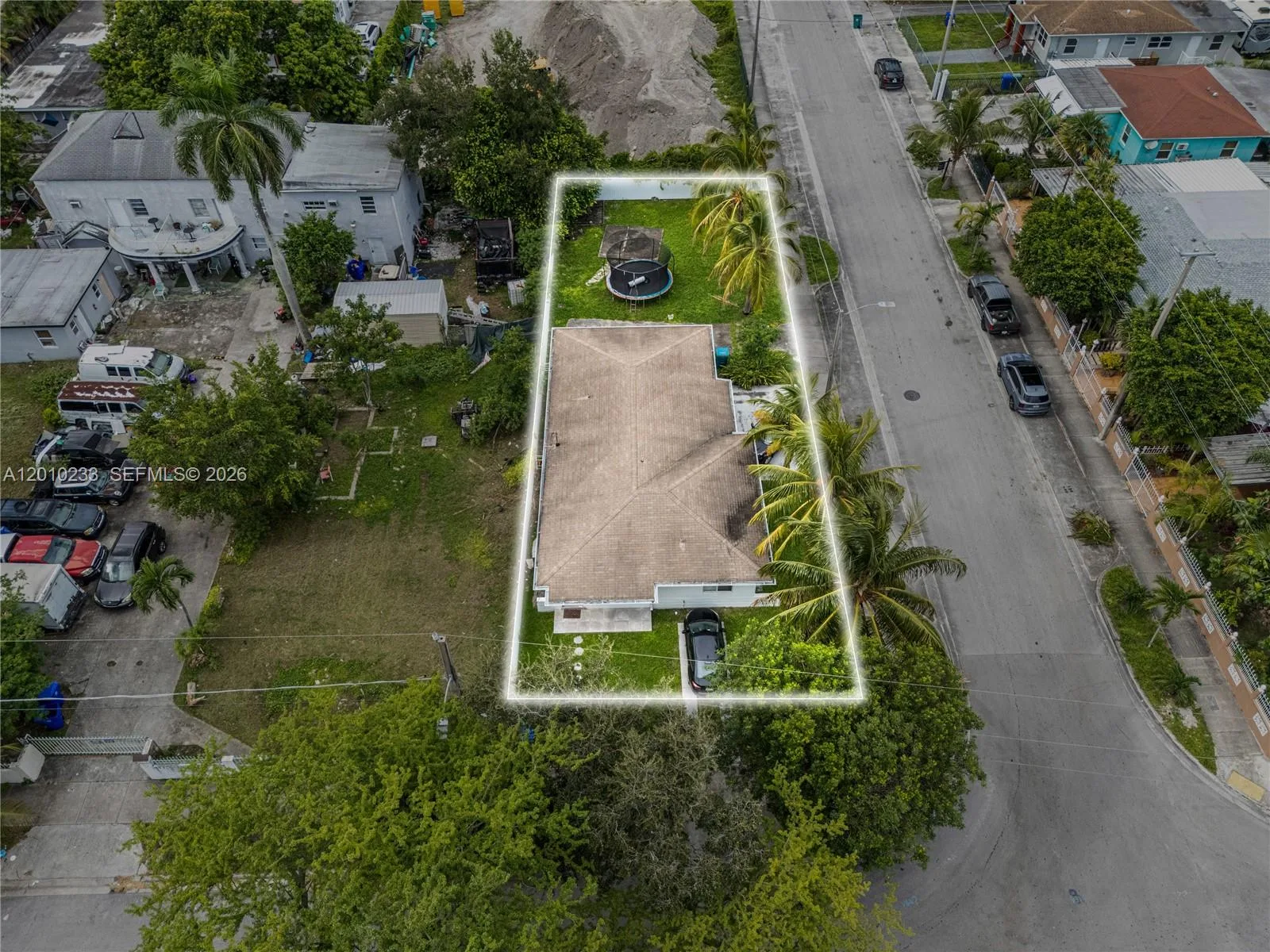 301 NW 34th St, Miami, FL 33127 photo 7