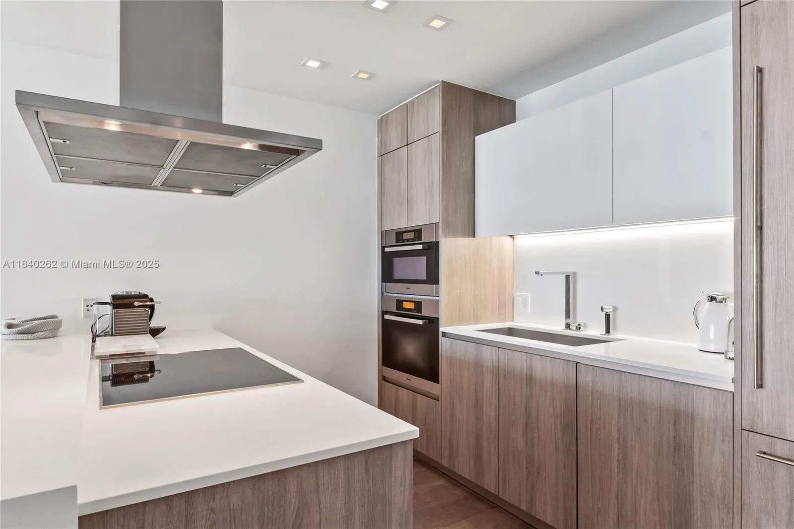 360 Ocean Dr # 704S, Key Biscayne, FL 33149 photo 13