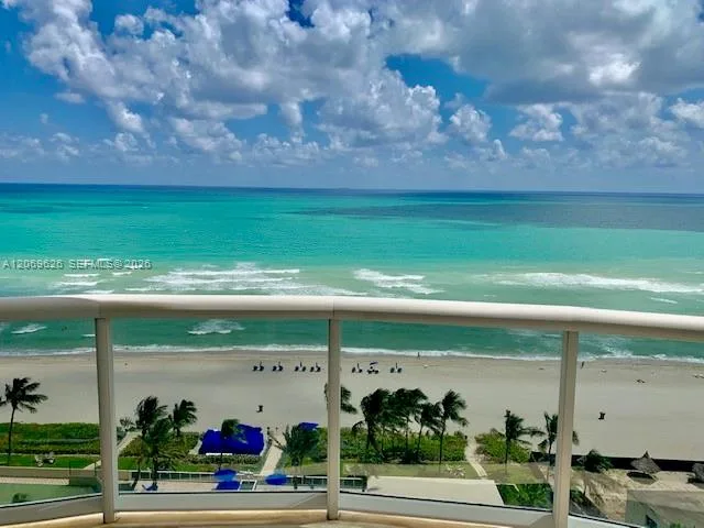 17555 Collins Ave # 1503, Sunny Isles Beach, FL 33160