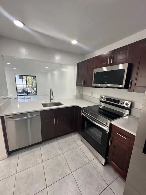 861 NE 207th Ln # 201-14, Miami, FL 33179 photo 4
