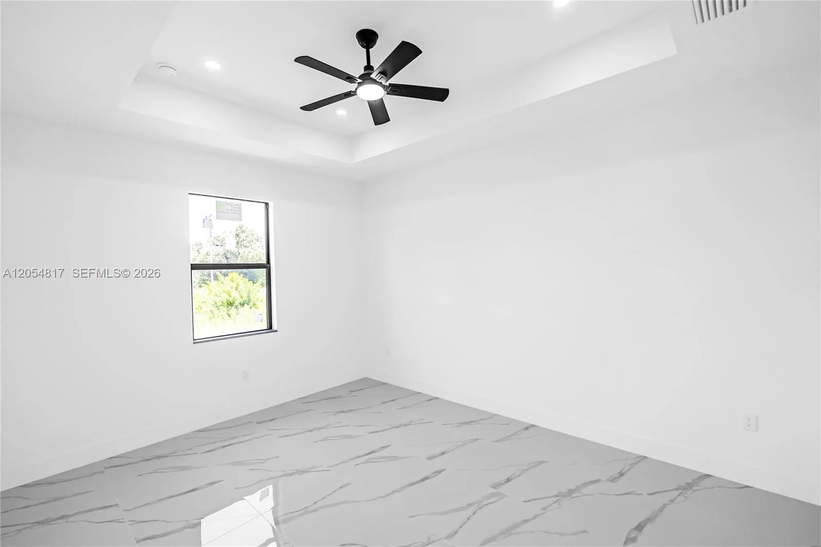 433 Rayford, Lehigh Acres, FL 33974 photo 11