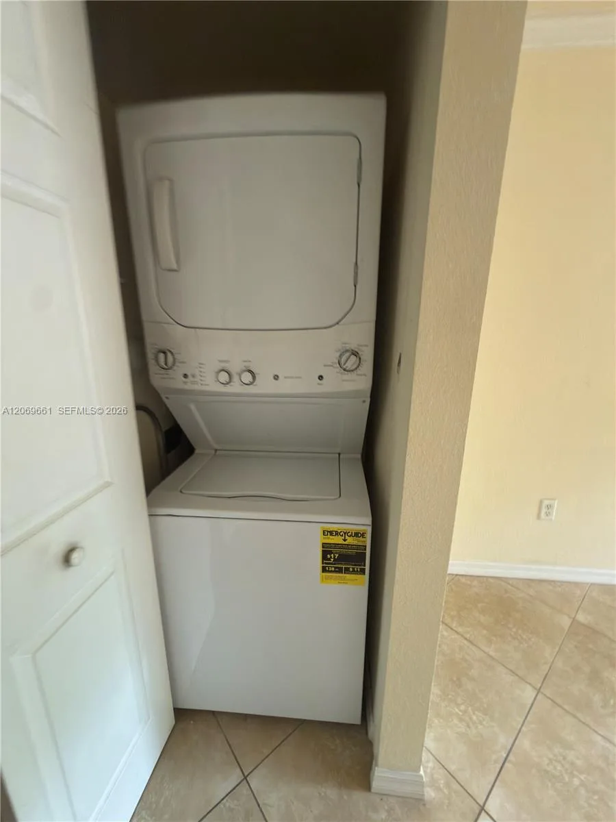 1000 Palm Trl # 3, Delray Beach, FL 33483 photo 11
