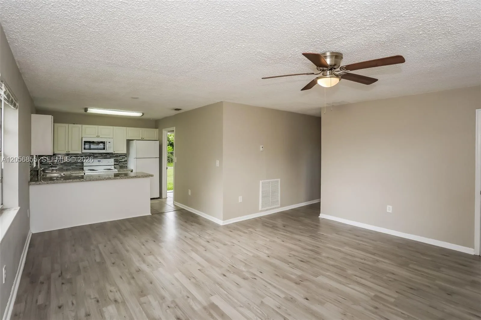 14971 SW 304th St, Homestead, FL 33033 photo 3