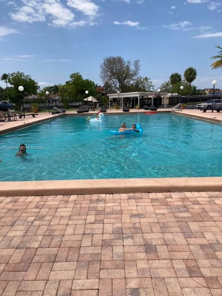 701 Three Islands Blvd # 409, Hallandale Beach, FL 33009