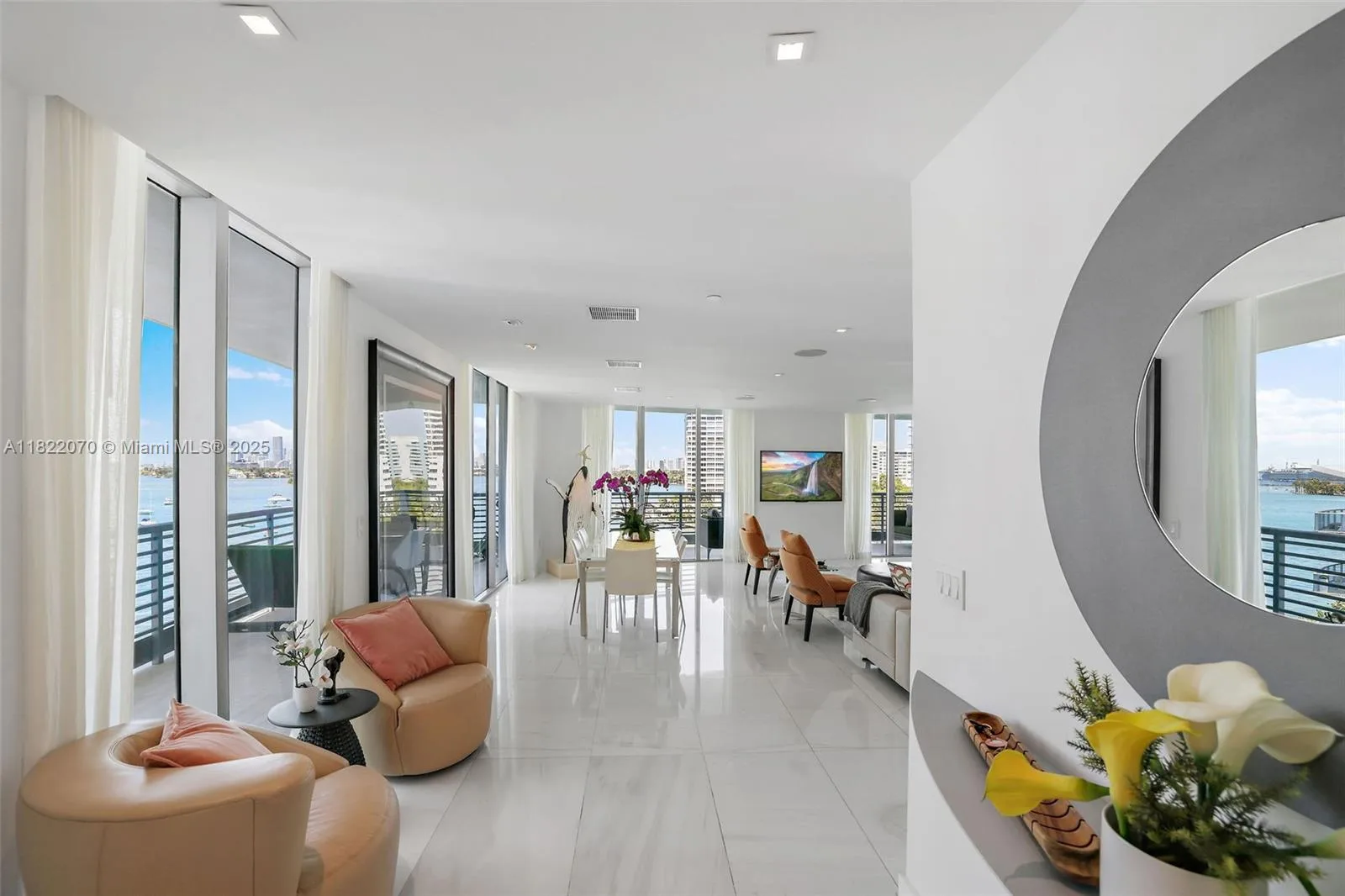 Capri South Beach – photo 18