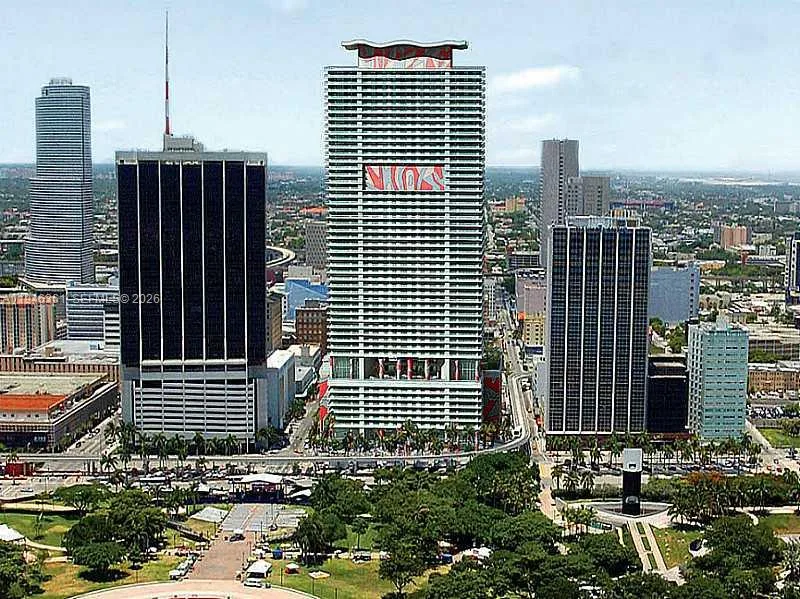 50 BISCAYNE BL # 4509, Miami, FL 33132