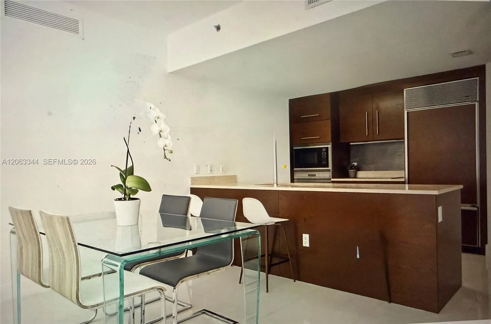 475 BRICKELL AVE # 4909, Miami, FL 33131