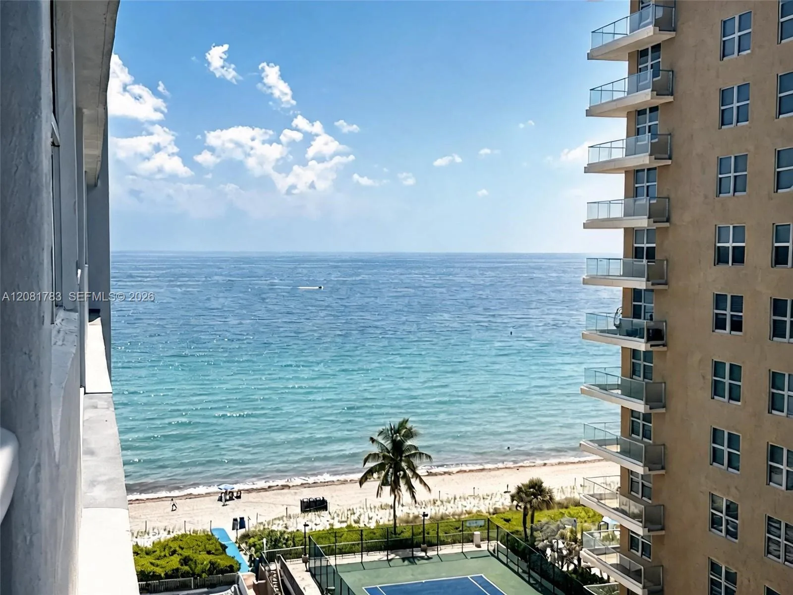 1904 S Ocean Dr # 1206, Hallandale Beach, FL 33009