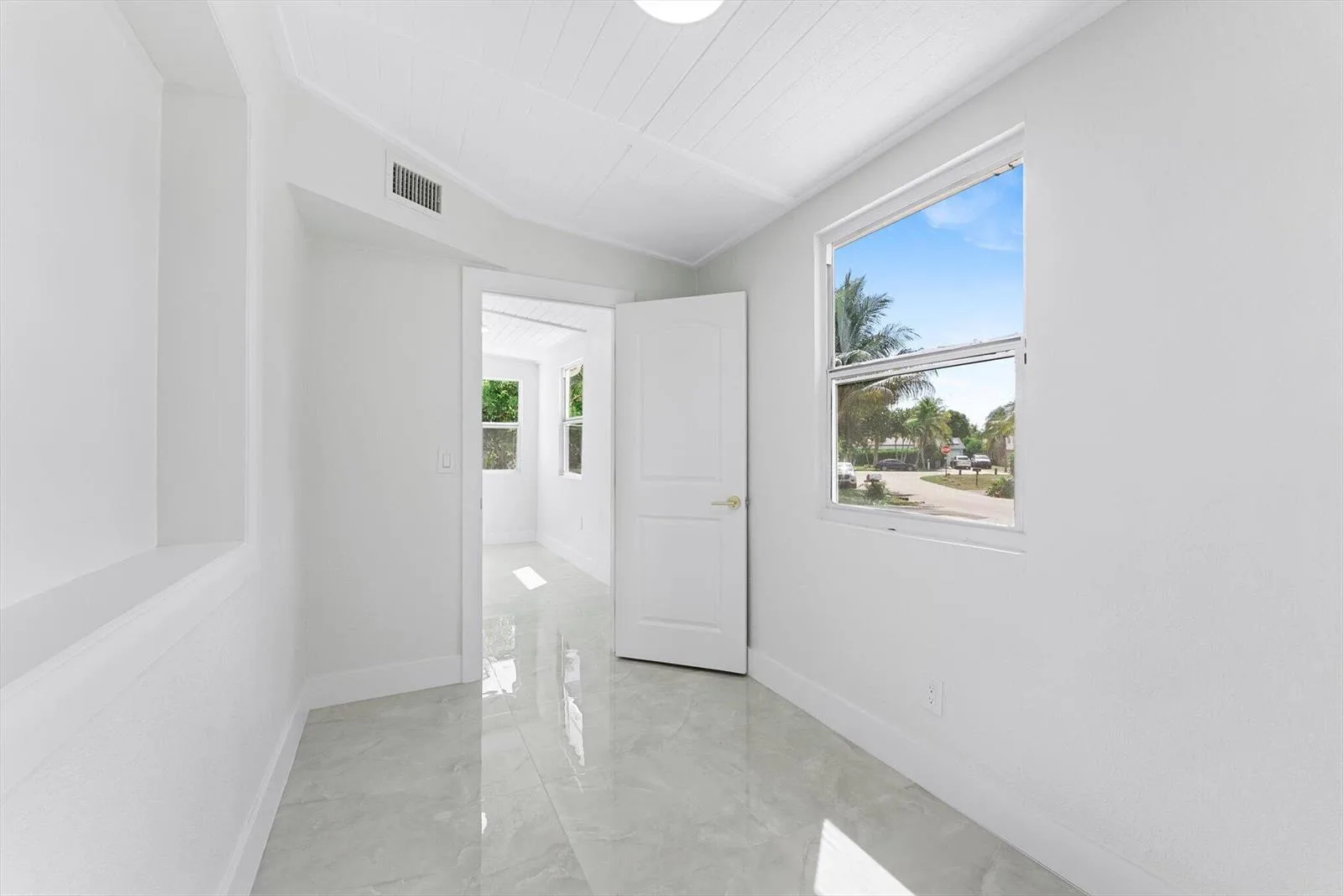 431 Ficus Tree Drive, Lantana, FL 33462 photo 6