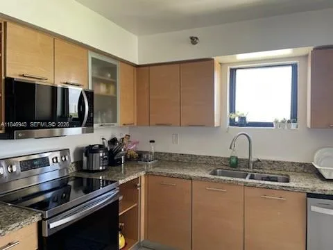 3300 NE 191st St # 707, Aventura, FL 33180 photo 3