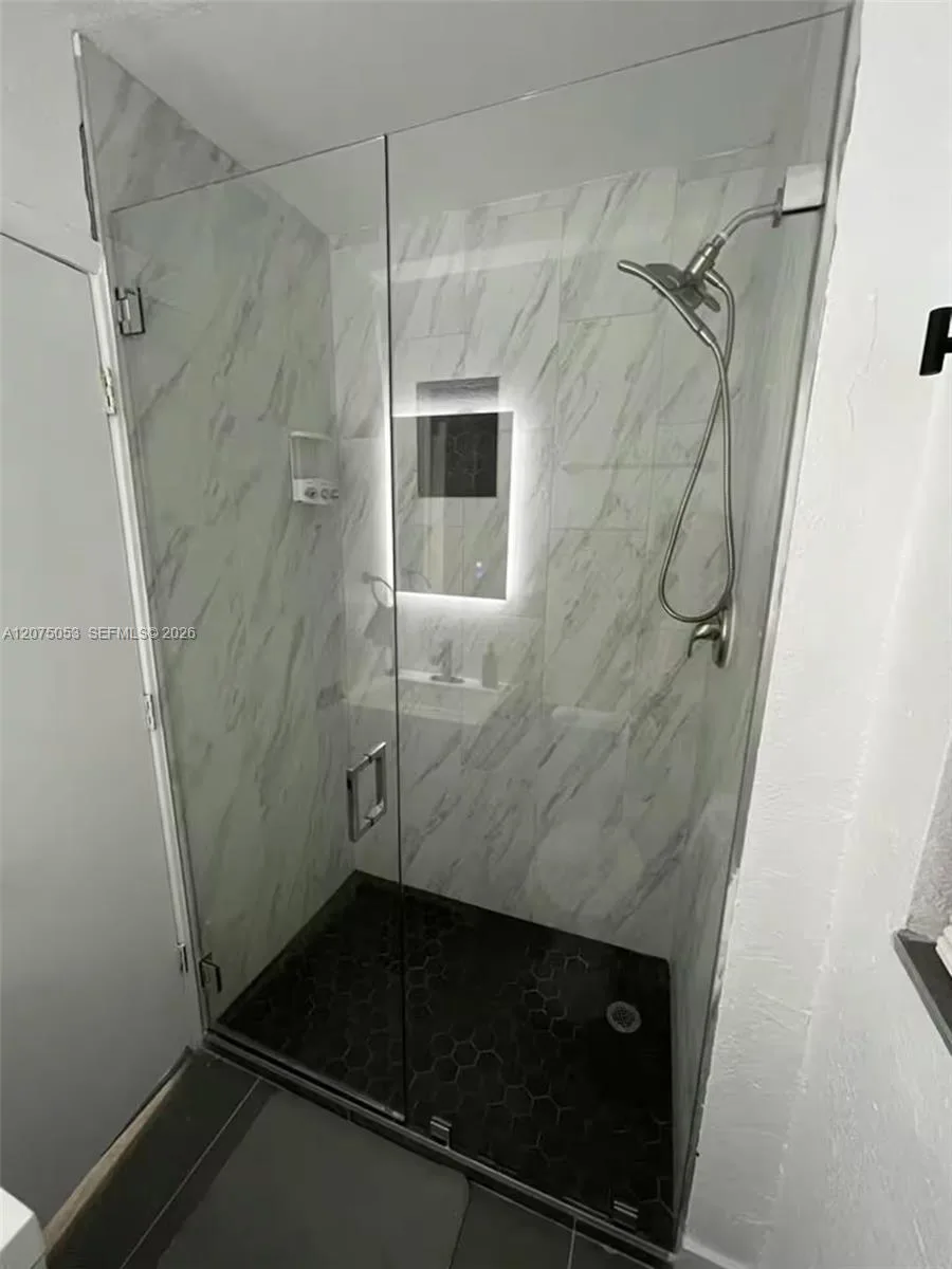 2216 Fillmore St # 4, Hollywood, FL 33020 photo 2