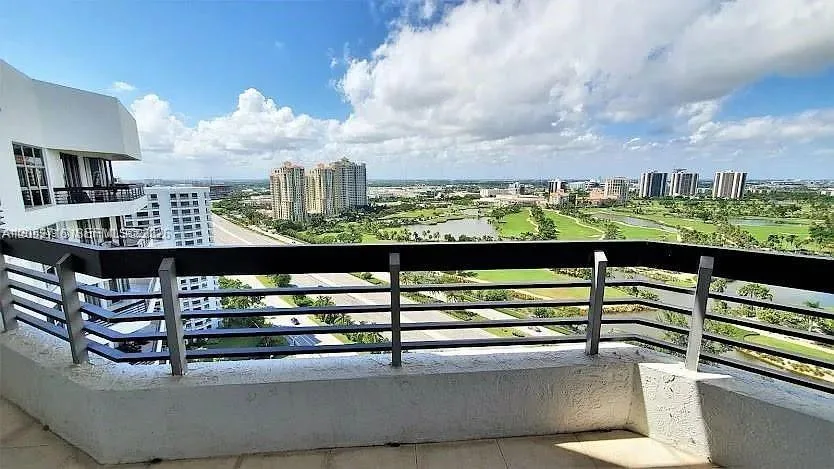 3400 NE 192nd St # PH7, Aventura, FL 33180