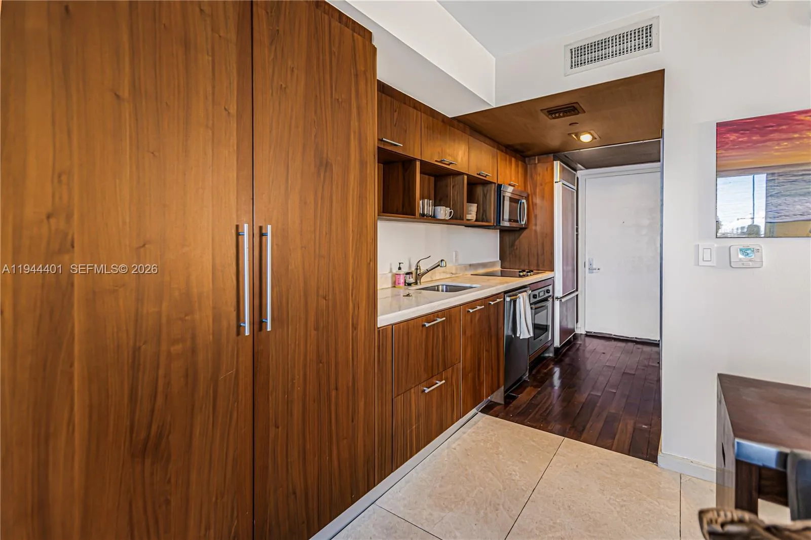 50 Biscayne Blvd # 907, Miami, FL 33132 photo 5