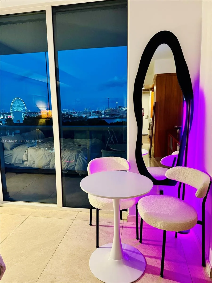 50 Biscayne Blvd # 907, Miami, FL 33132 photo 9