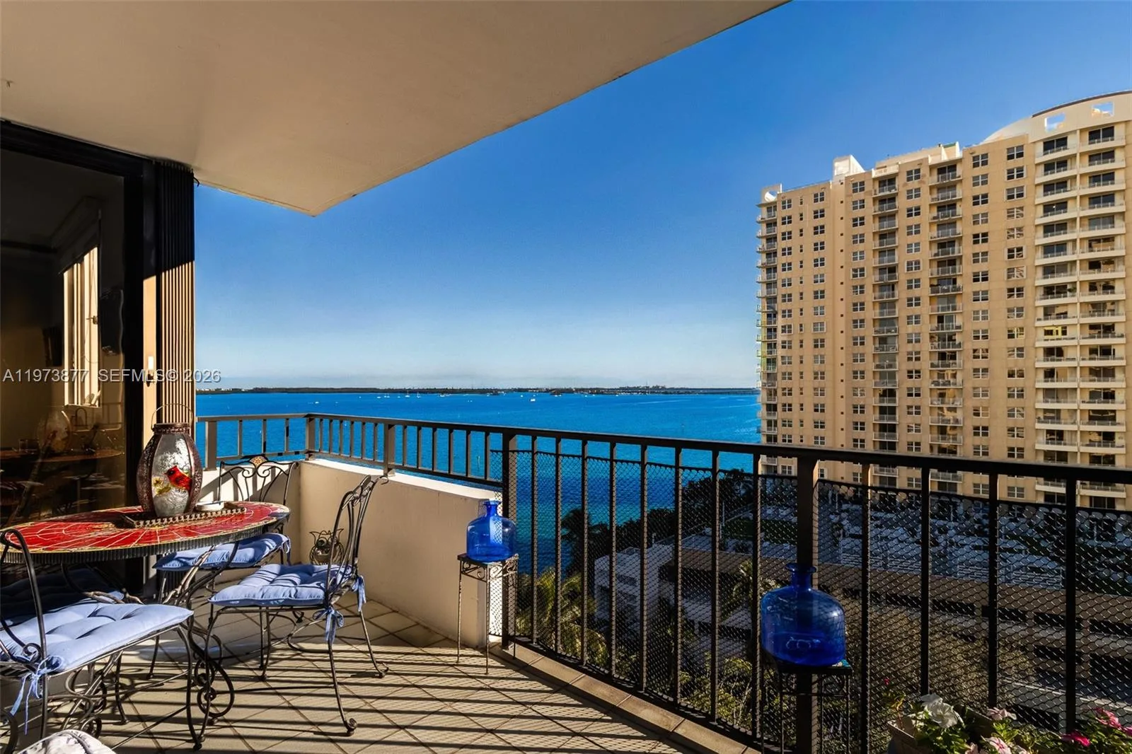 520 Brickell Key Dr # A1007, Miami, FL 33131