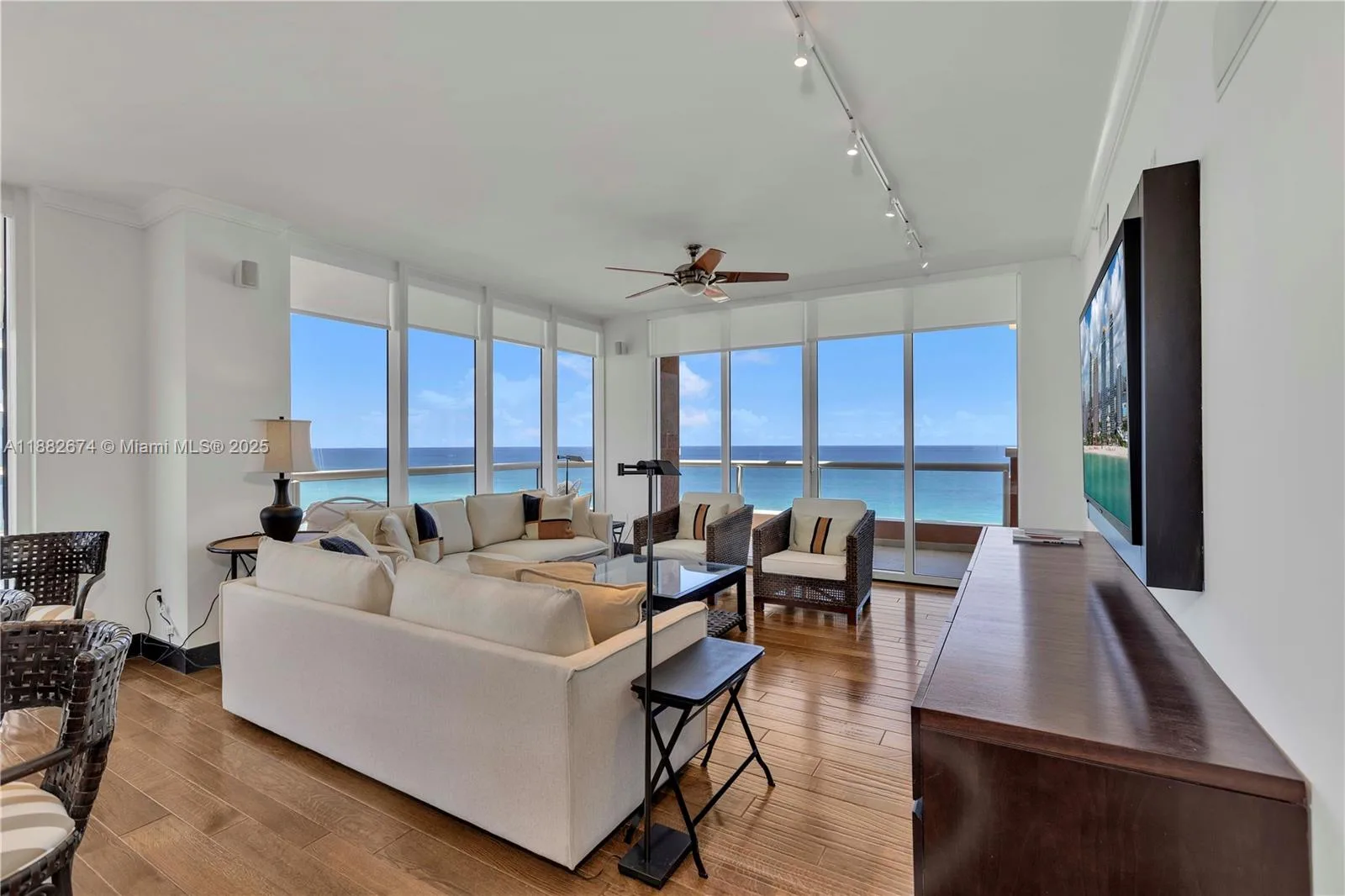 17875 Collins Ave # 1201, Sunny Isles Beach, FL 33160 photo 4