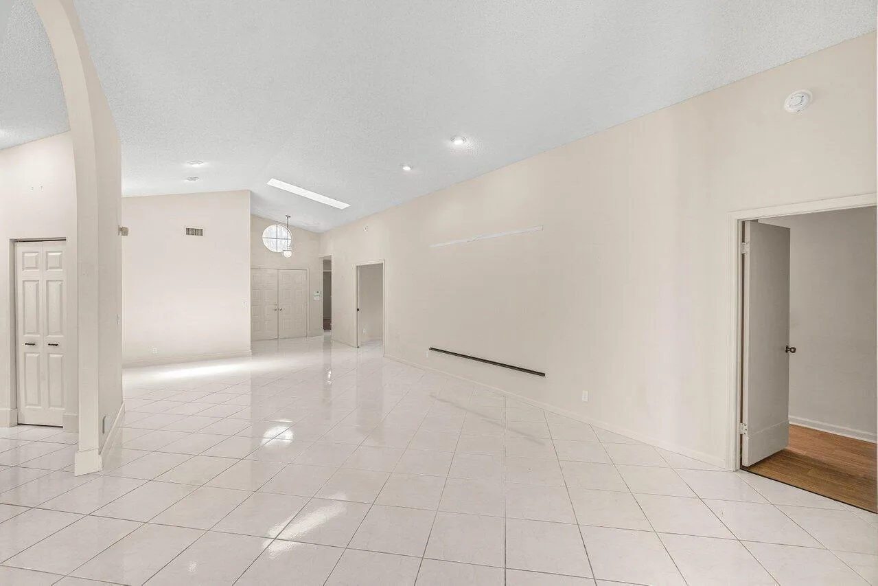 9763 Harbour Lake Circle S, Boynton Beach, FL 33437 photo 11
