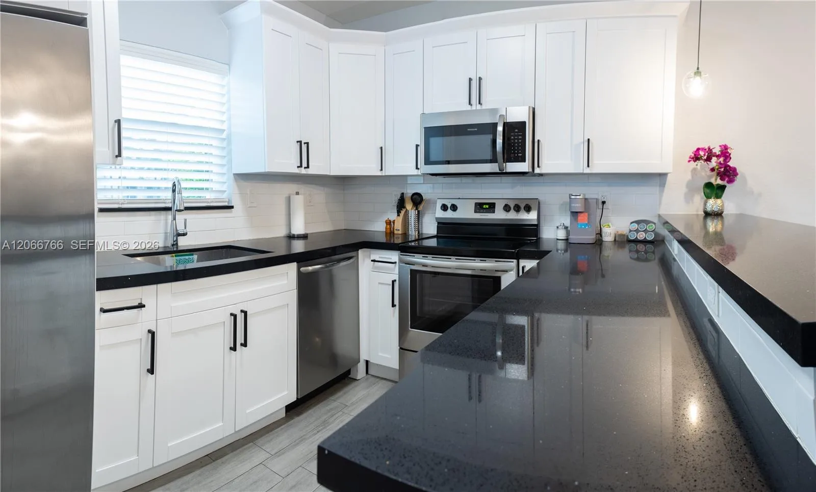 837 NW 14th Way, Fort Lauderdale, FL 33311 photo 10