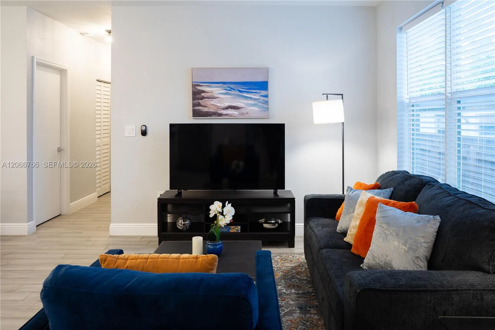 837 NW 14th Way, Fort Lauderdale, FL 33311 photo 4