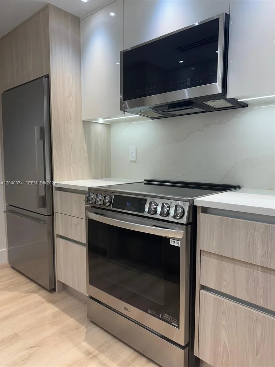 10275 Collins Ave # 333, Bal Harbour, FL 33154 photo 5