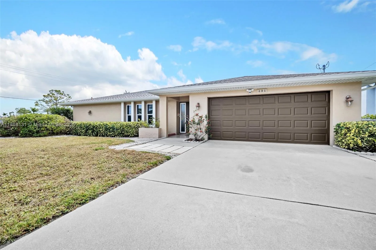 404 SW 33rd Ter, Cape Coral, FL 33914