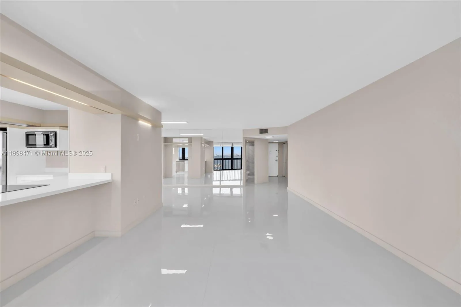 2333 Brickell Ave # 1701, Miami, FL 33129 photo 5