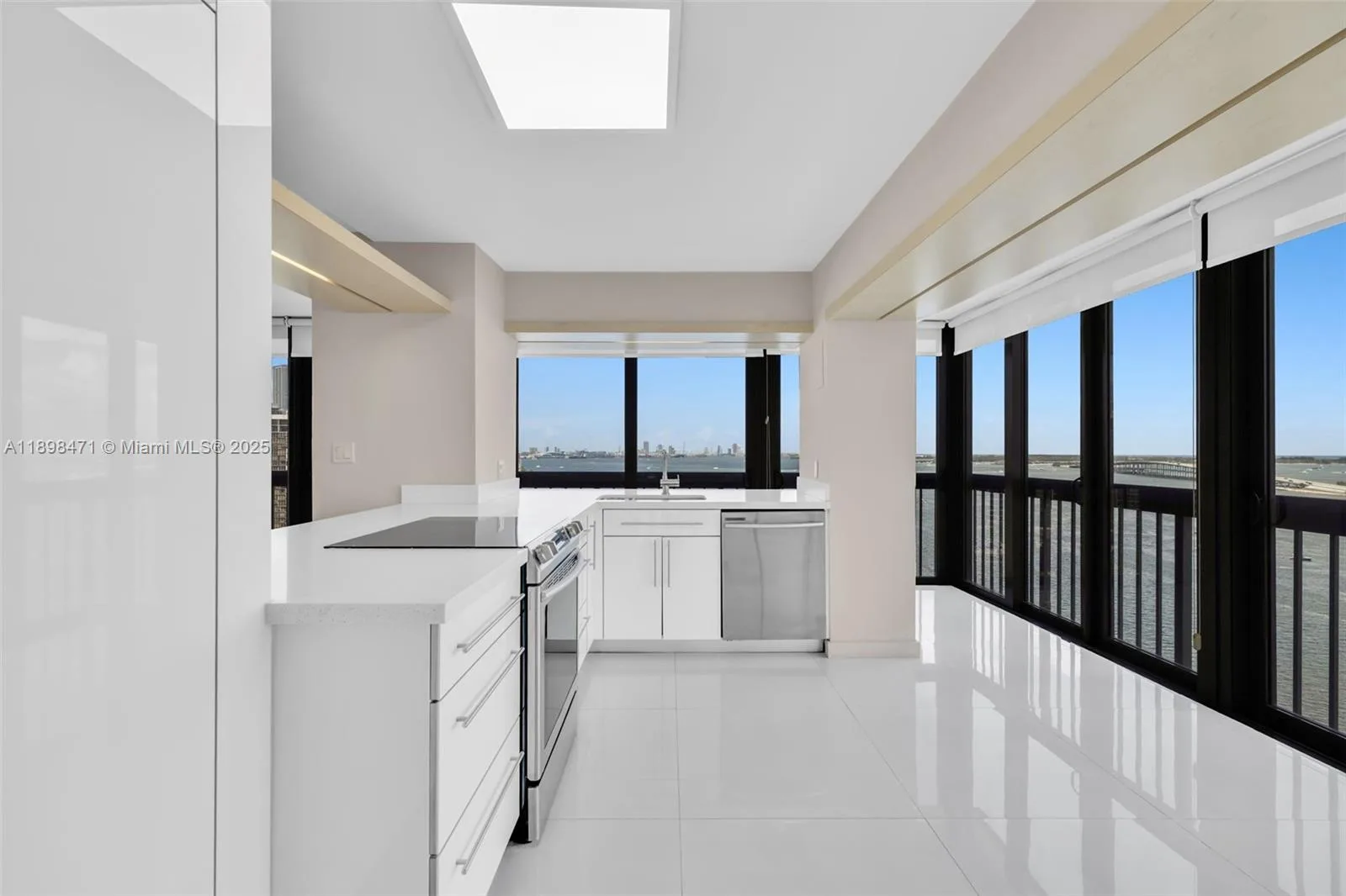 2333 Brickell Ave # 1701, Miami, FL 33129 photo 7