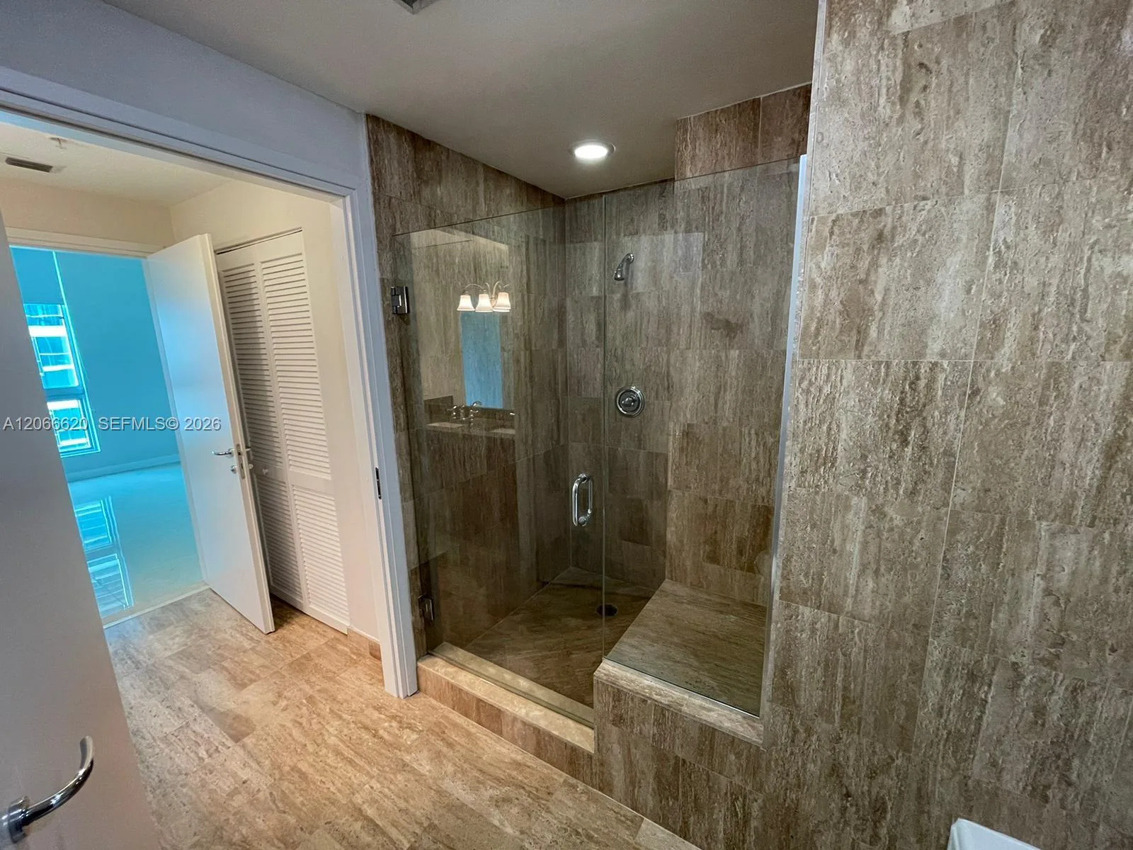 300 S Biscayne Blvd # T-2804, Miami, FL 33131 photo 7