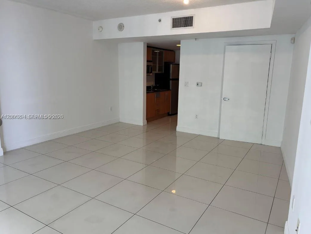 1750 N Bayshore Dr # 2807, Miami, FL 33132 photo 5