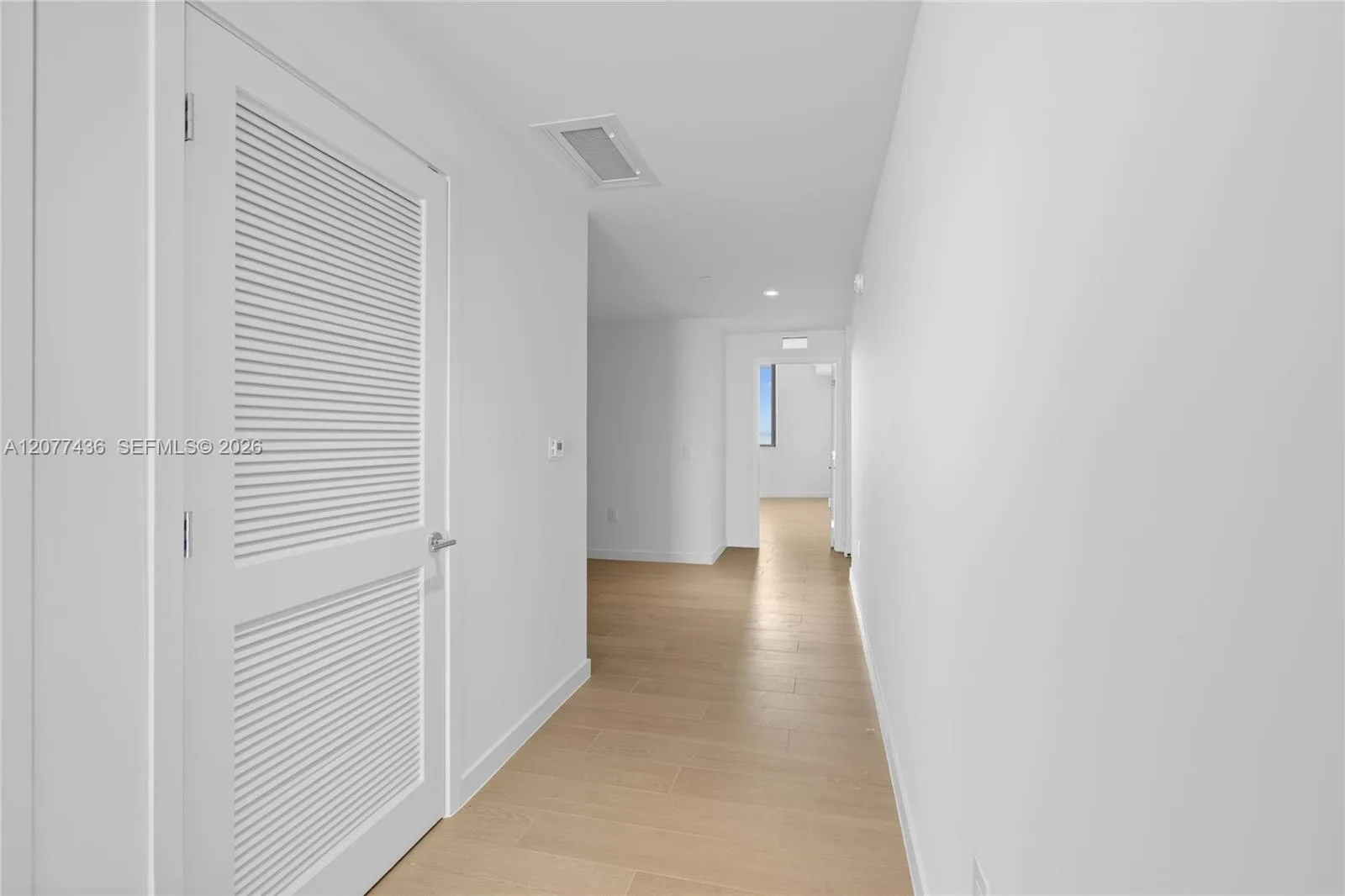 1400 Biscayne Blvd # 4203, Miami, FL 33132 photo 12