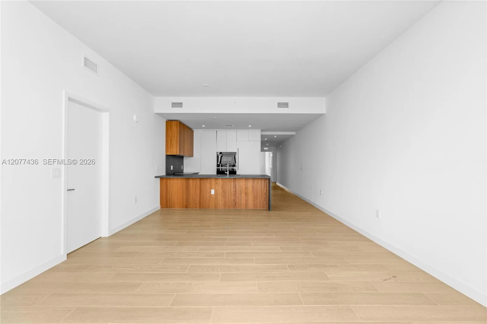 1400 Biscayne Blvd # 4203, Miami, FL 33132 photo 8