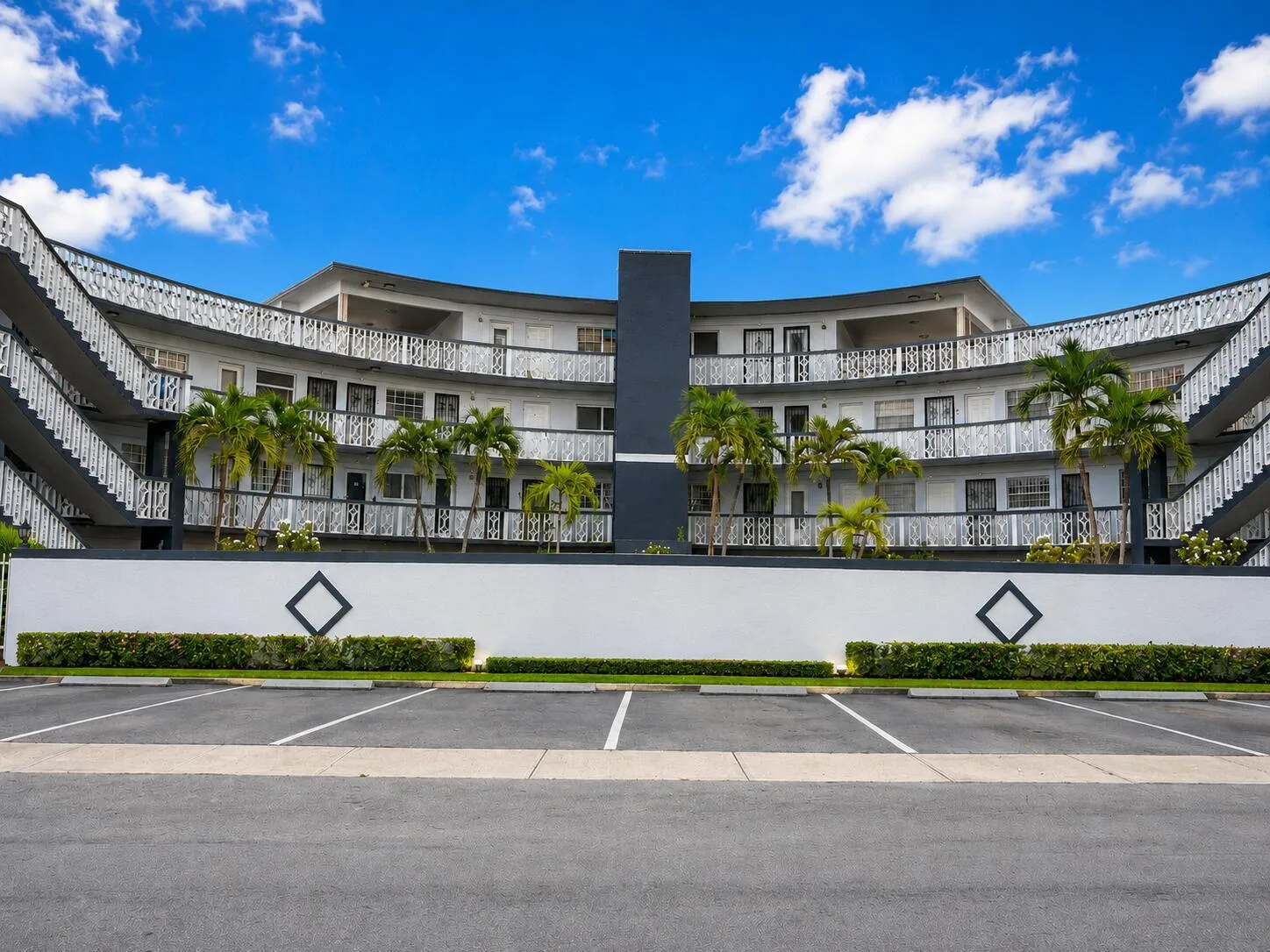 11 SW 52nd Avenue # 7b, Miami, FL 33134
