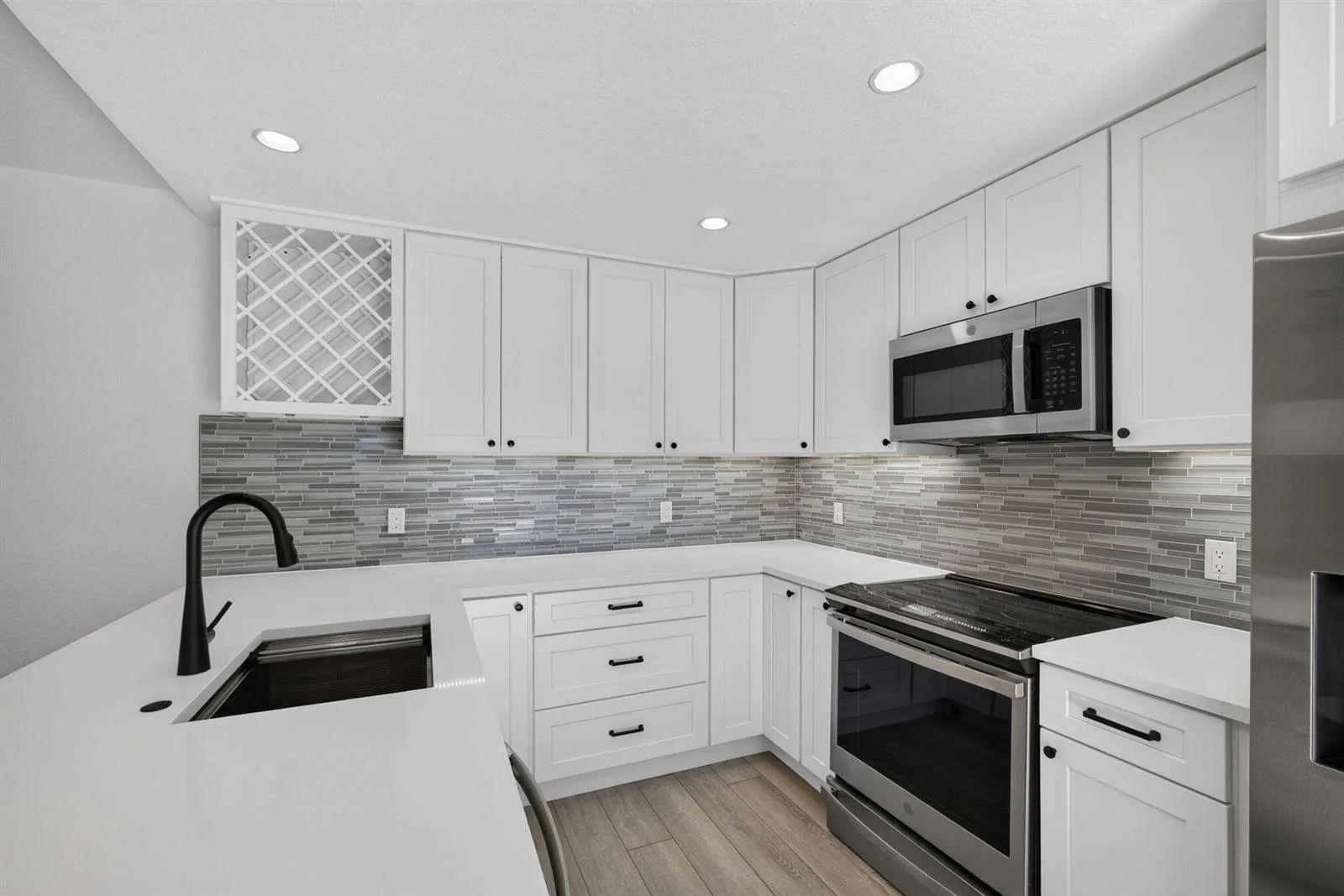 2101 21st Way, West Palm Beach, FL 33407