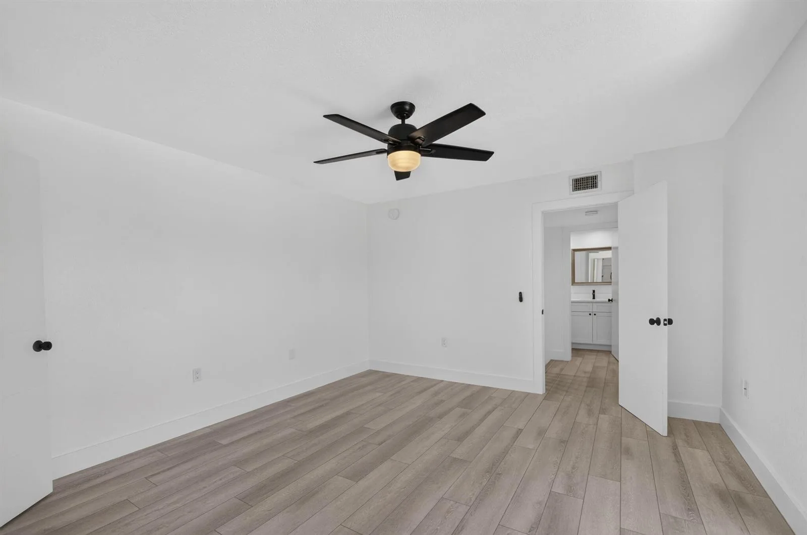 2101 21st Way, West Palm Beach, FL 33407 photo 11