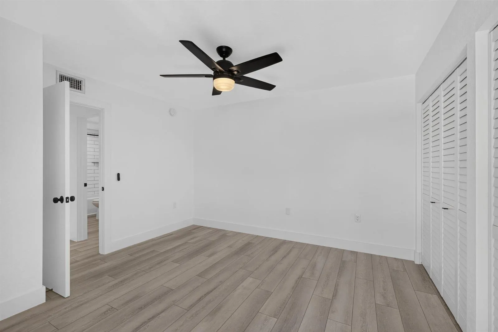 2101 21st Way, West Palm Beach, FL 33407 photo 12