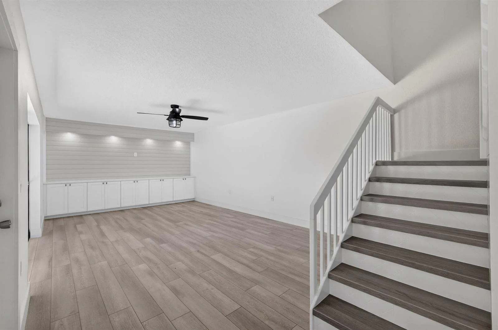 2101 21st Way, West Palm Beach, FL 33407 photo 5