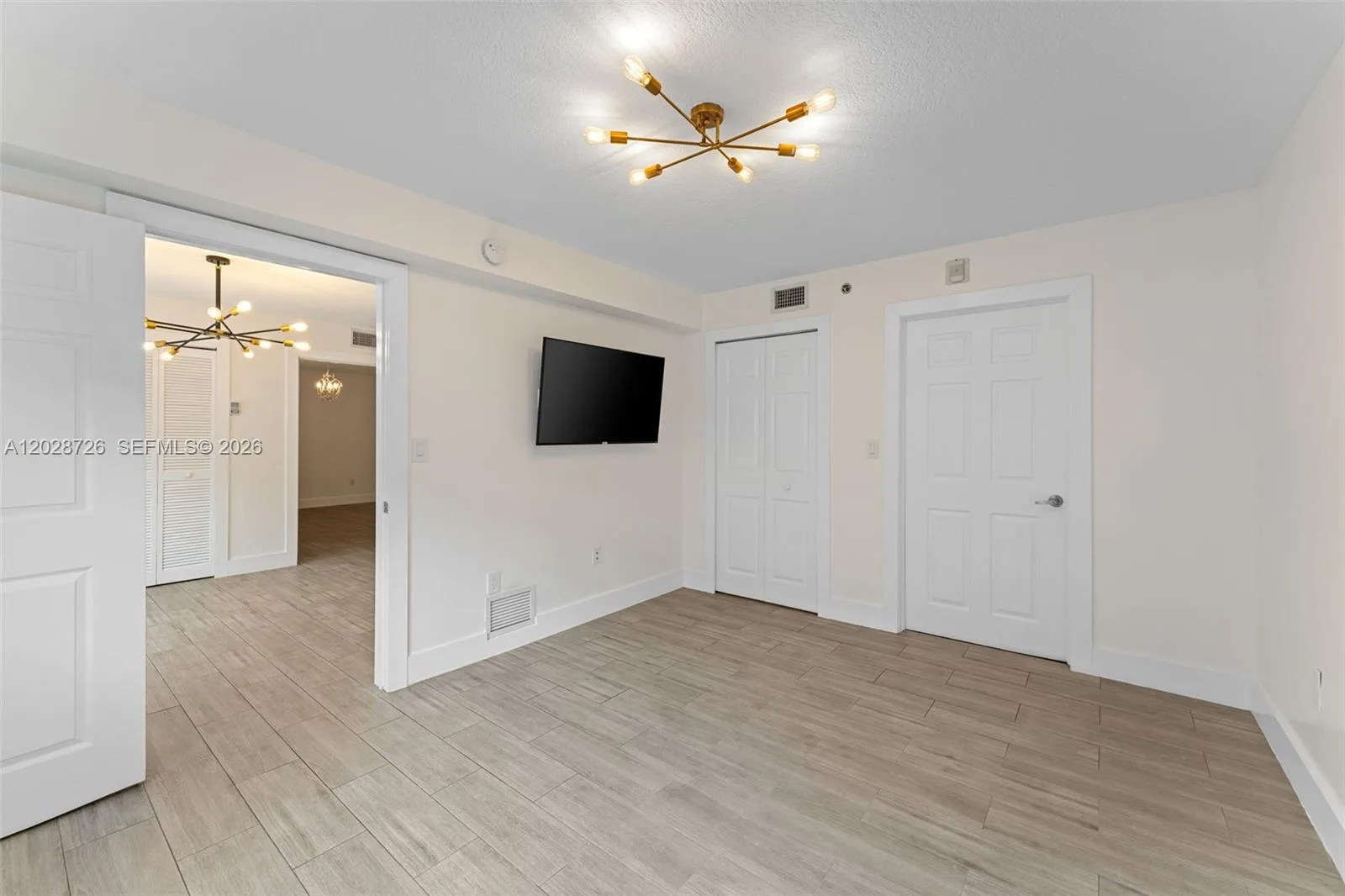 2415 NW 16th St Rd # 306, Miami, FL 33125 photo 11