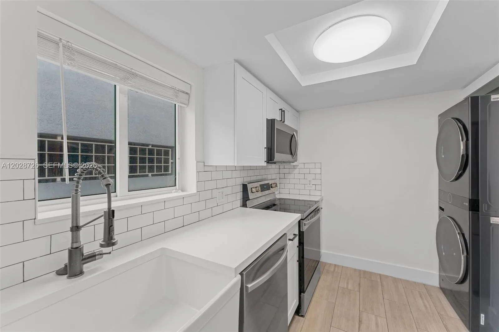 2415 NW 16th St Rd # 306, Miami, FL 33125 — zdjęcie 3
