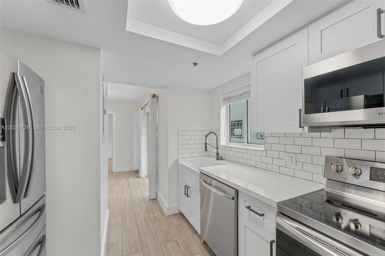 2415 NW 16th St Rd # 306, Miami, FL 33125 — zdjęcie 4