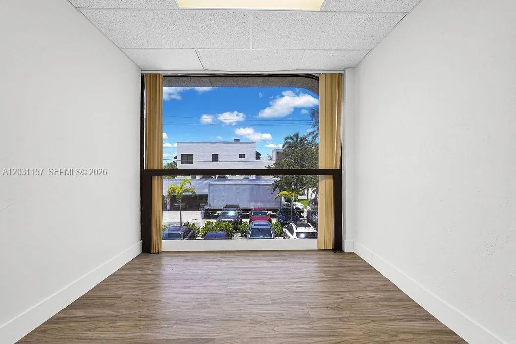 2691 E Oakland Park Blvd # 203B, Fort Lauderdale, FL 33306 photo 9
