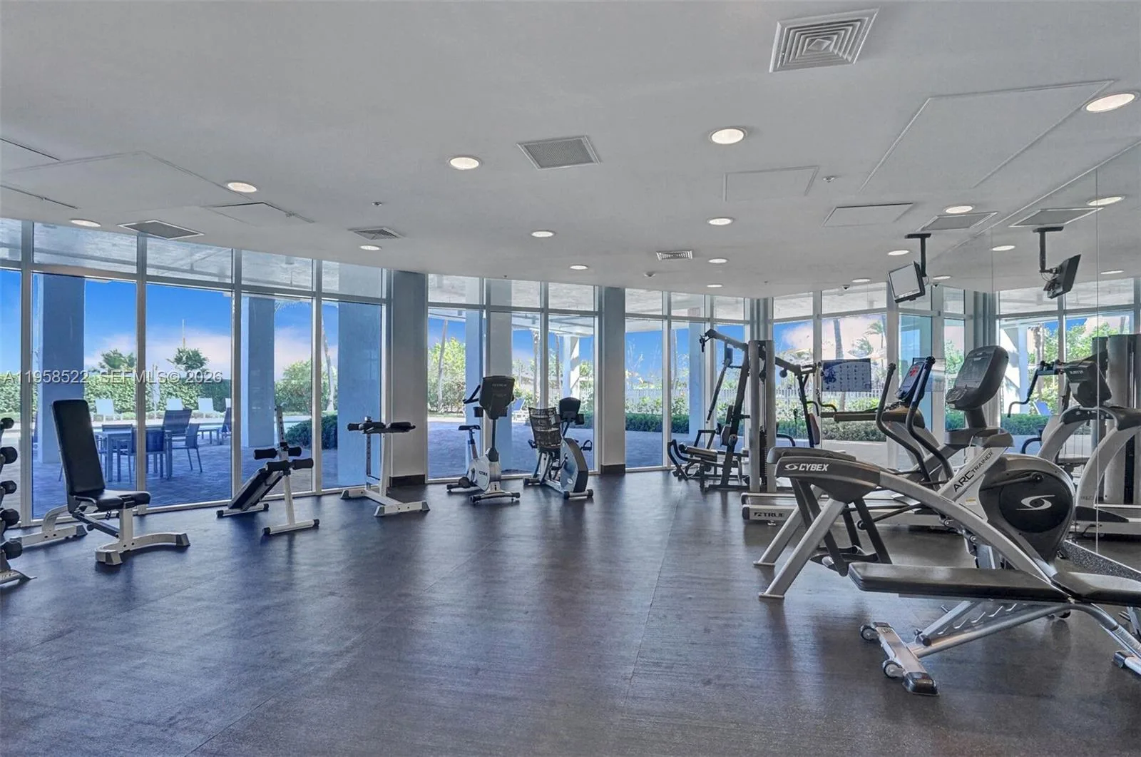 6515 Collins Ave # 901, Miami Beach, FL 33141 photo 6