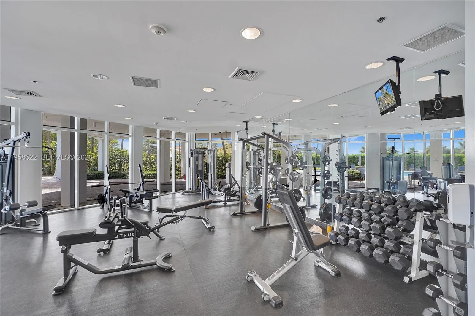 6515 Collins Ave # 901, Miami Beach, FL 33141 photo 7